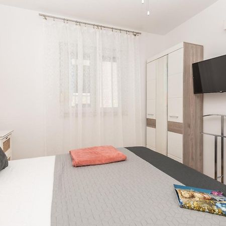 EAST SIDE deluxe suite Makarska Exterior foto
