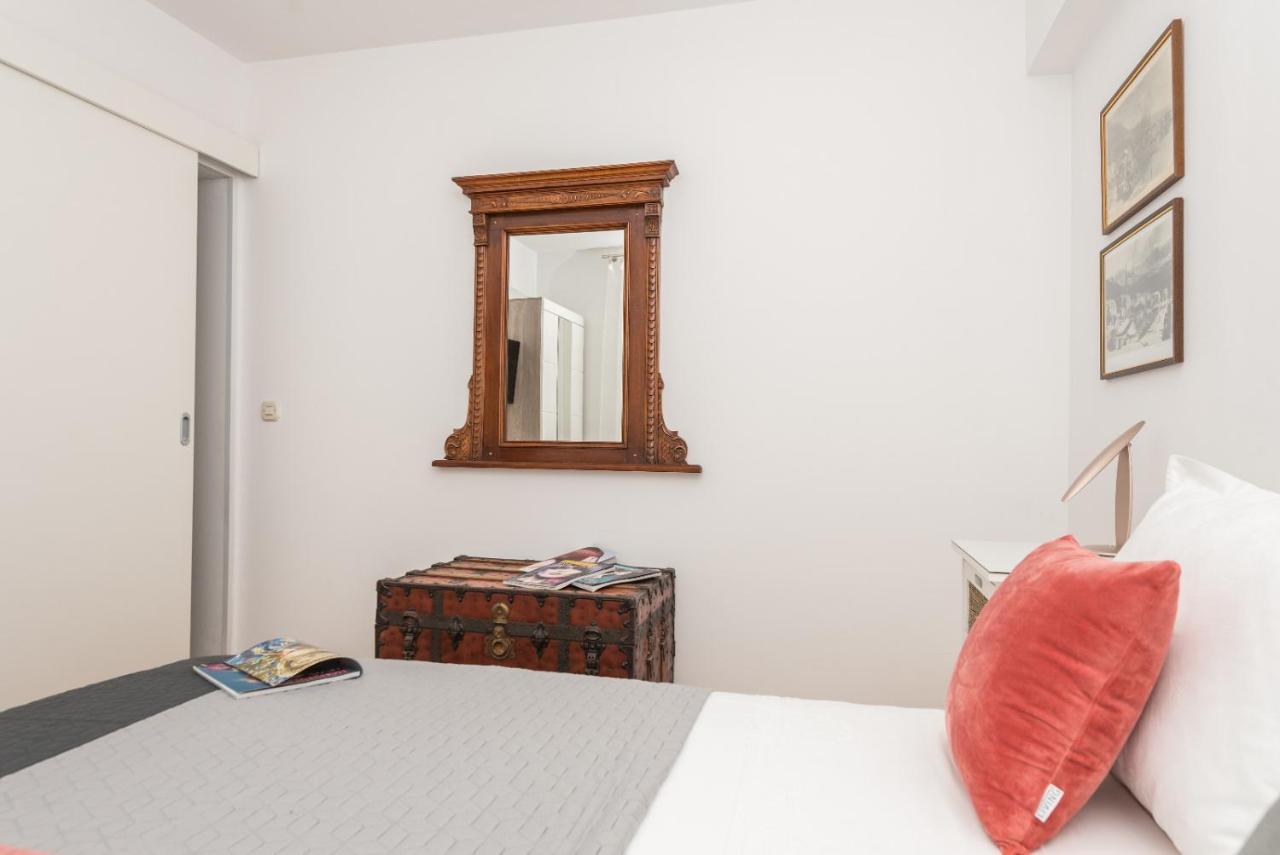 EAST SIDE deluxe suite Makarska Exterior foto