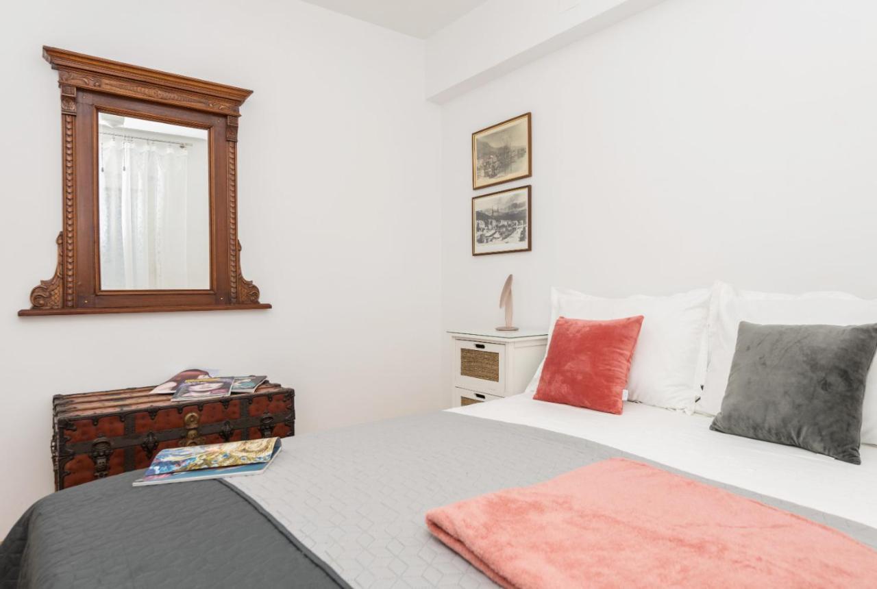 EAST SIDE deluxe suite Makarska Exterior foto